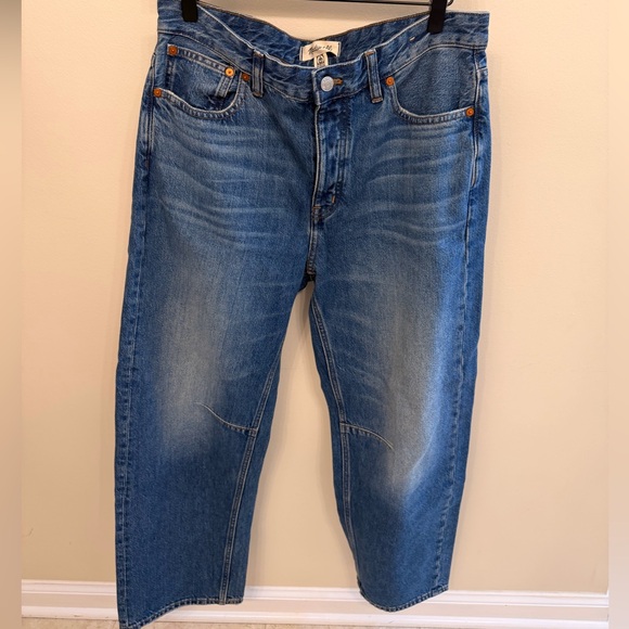 Madewell Denim - Madewell The Darted Barrel Jean